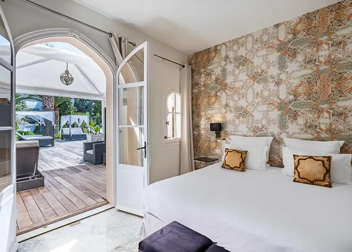 Otel La Mauresque 5*