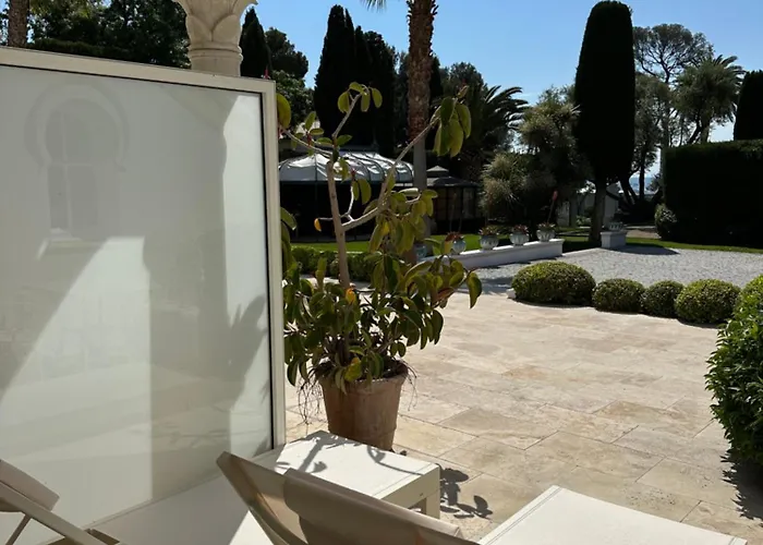 La Mauresque Otel 5*