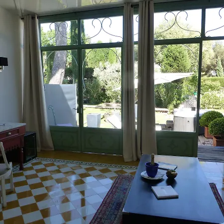 Otel La Mauresque
