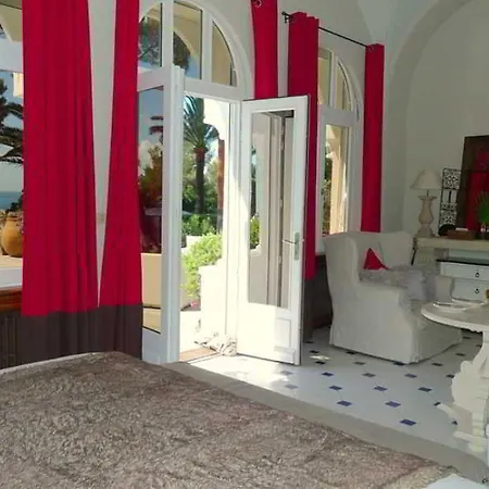 Hotel La Mauresque 5*