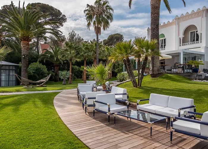 Hotel La Mauresque Saint-Raphael (Var)