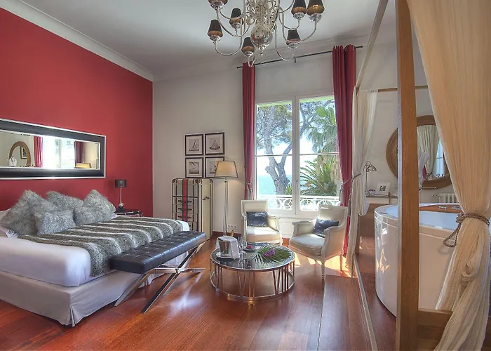 Hotel La Mauresque 5*