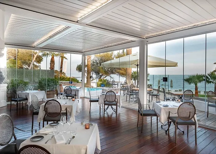 La Mauresque 5* Saint-Raphael (Var)